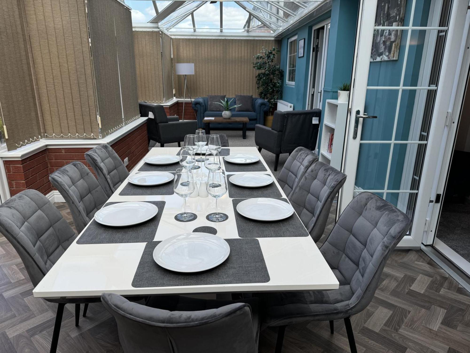 ברמינגהאם Huge 9 Bed Property Sleeps 17, Near Nec, City Centre, Hs2 מראה חיצוני תמונה